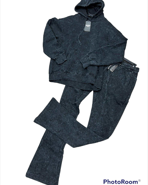 Devine Lux Acid Wash TracksuitGet ready to slay in style with the Devine Lux Acid Wash Tracksuit! This trendy set is perfect for lounging or hitting the streets with confidence. The acid wash desDeVine Lux Clothing & ApparelDevine Lux Acid Wash Tracksuit